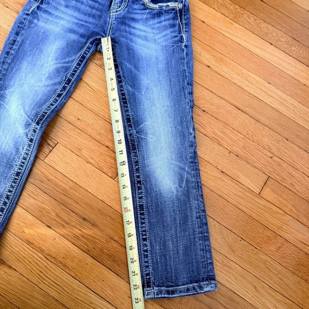 Miss Me Crop Jeans Size 25 ME8518C3 Rhinestone Flap Pockets Stretch